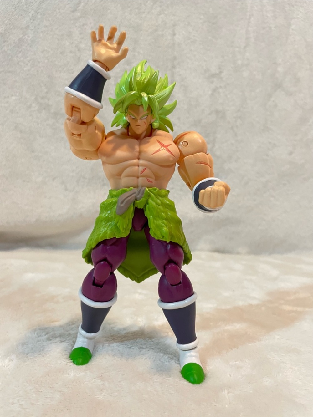 Poseable 6.5” Dragon Stars - DBZ Super Broly Action Figure with Additional Hands